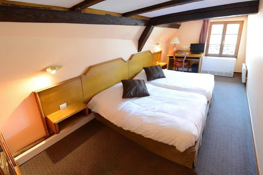 Logis Hotel De La Cloche Obernai Exterior foto